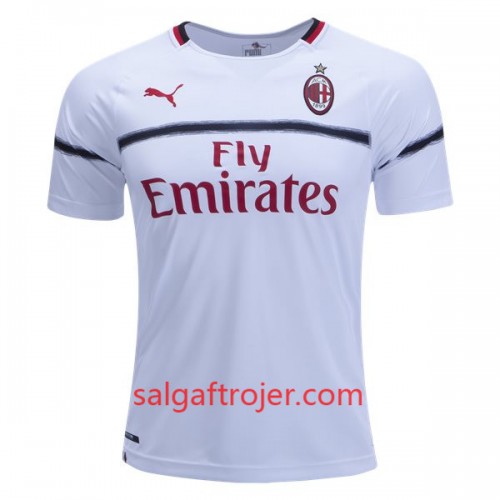 AC Milan Fodboldtrøjer Udebanesæt 2018/19 Kort ærmer AC Milan Fodboldtrøjer Udebanesæt 2018/19 Kort ærmer